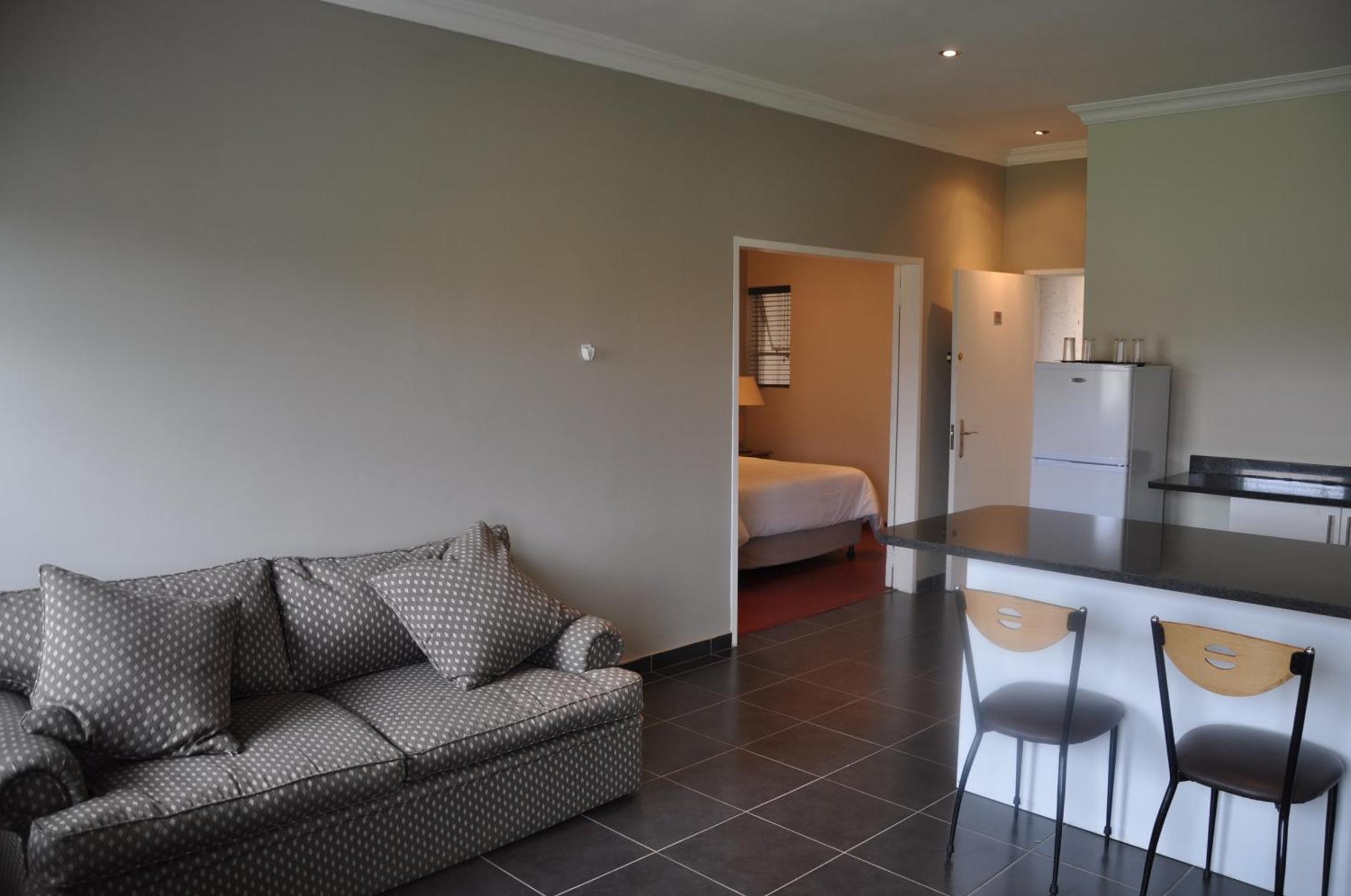 Vetho 2 Apartments Or Tambo Airport Kempton Park Ngoại thất bức ảnh