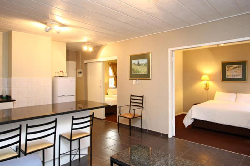 Vetho 2 Apartments Or Tambo Airport Kempton Park Ngoại thất bức ảnh