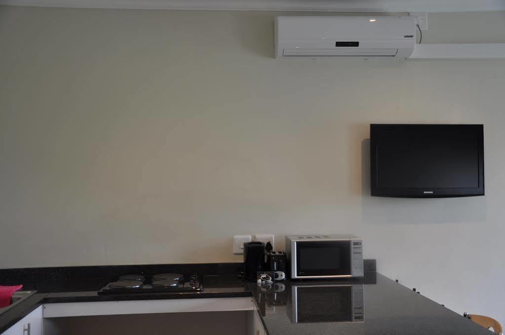Vetho 2 Apartments Or Tambo Airport Kempton Park Ngoại thất bức ảnh