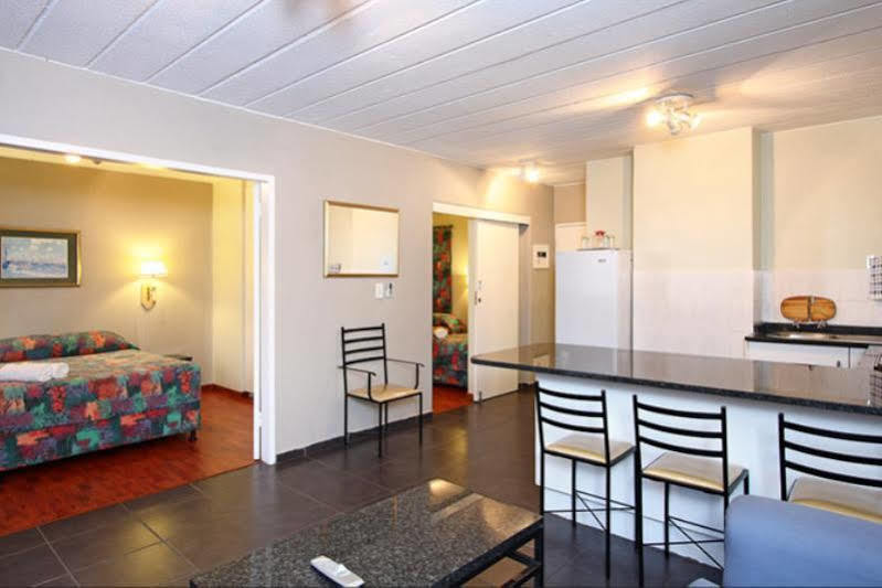 Vetho 2 Apartments Or Tambo Airport Kempton Park Ngoại thất bức ảnh