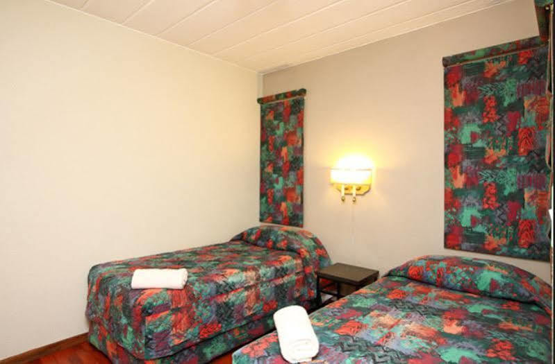 Vetho 2 Apartments Or Tambo Airport Kempton Park Ngoại thất bức ảnh